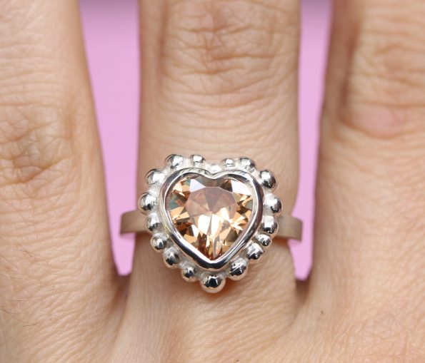 Eutropia's Ring - Image 11