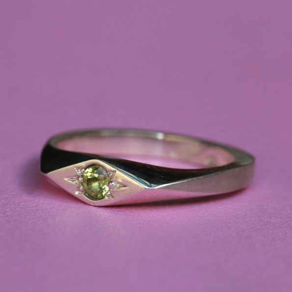 Petite Signet Ring - Image 3