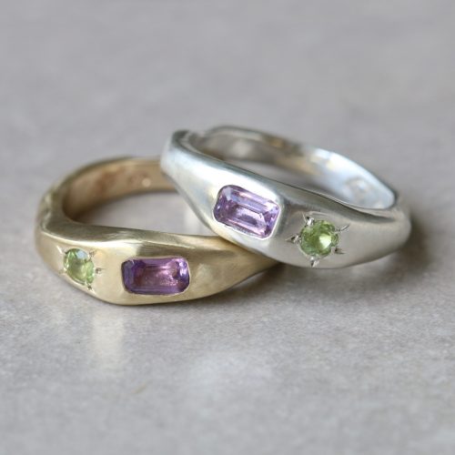 Cute Curves Ring