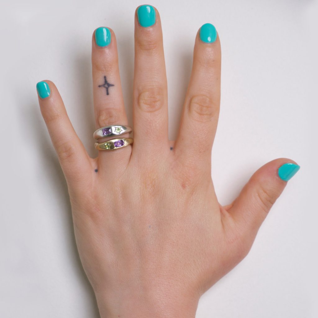 ariel hand sized site